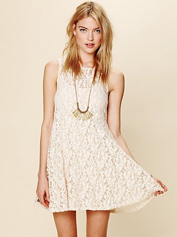 White Summer - Sleeveless Miles of Lace Dress