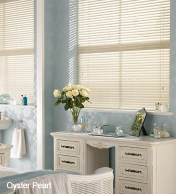 Guest Post: How to Choose the Perfect Blinds to Modernize Your Home
