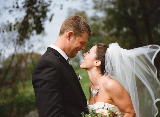 Elizabeth and Nick's Handmade Wedding - Photo by Dave Waddell at Siousca Photography Elizabeth and Nick's Handmade Wedding - Photo by Dave Waddell at Siousca Photography