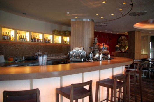 Guest Post: Cafe & Coffee Bar Interior Design Tricks & Tips