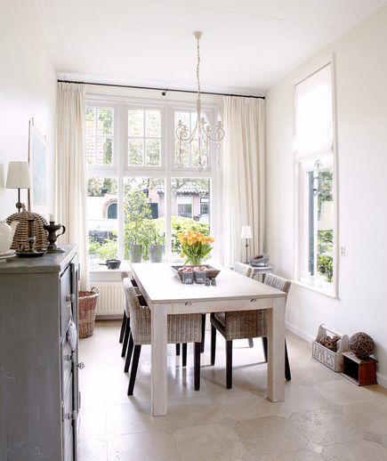 Elegant Dining Elegant Dining