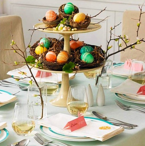 Welcome Spring with an Easter Tablescape
