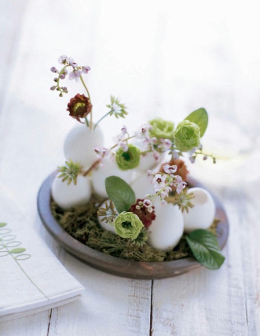 Welcome Spring with an Easter Tablescape