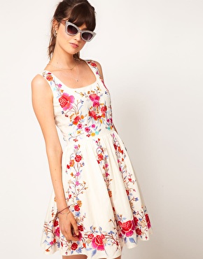 Spring it Forward with Florals