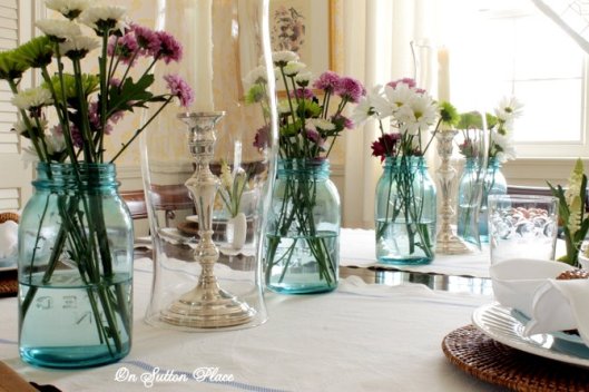 Welcome Spring with an Easter Tablescape