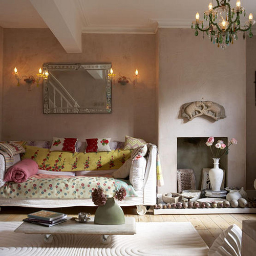 Guest Post: A Sofa Story Guest Post: A Sofa Story