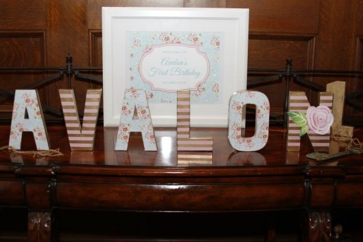 Team Up Event: Shabby Chic Birthday Party - © Neeko Studios | Event by Coco's Customs