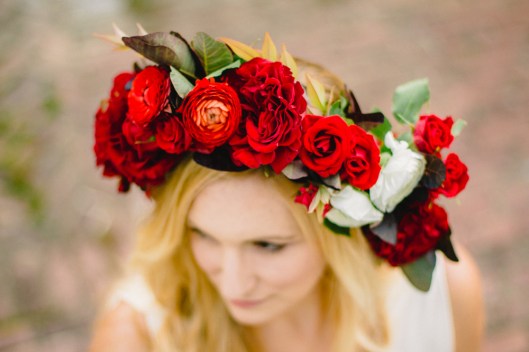 Autumn Backyard Wedding Inspiration